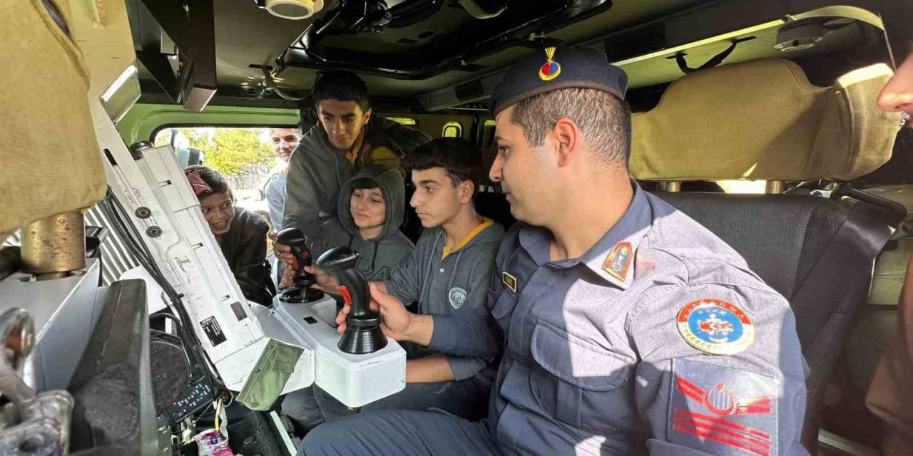 Diyarbakır’da “Güvenlik Birimleri Öğrenci Buluşması” Etkinliği Düzenlendi