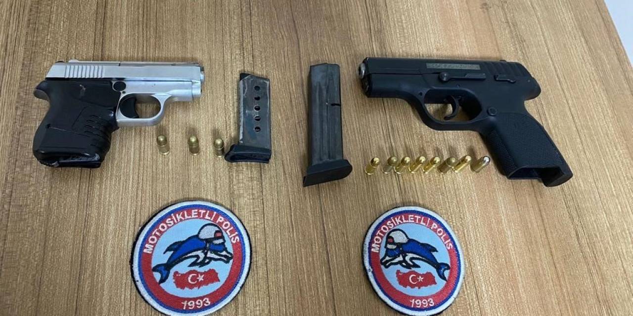 Elazığ’da 6 Adet Ruhsatsız Tabanca Ele Geçirildi
