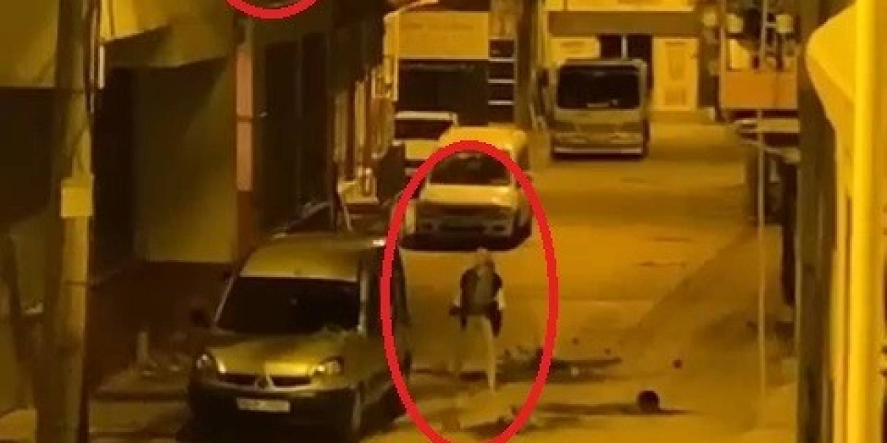 Bursa’da Komşular Arası Gürültü Kavgası Sokağı Karıştırdı...saksılar Havada Uçuştu