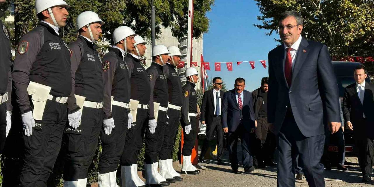 Cumhurbaşkanı Yardımcısı Cevdet Yılmaz Malatya’da