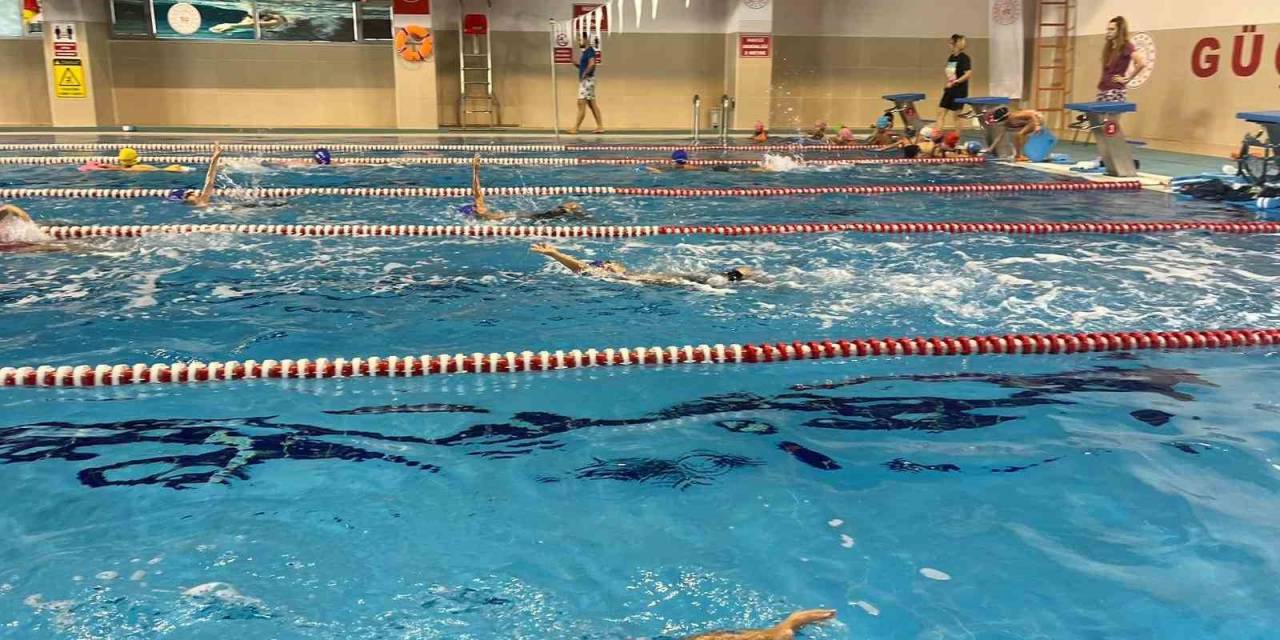 Aydın’da Yüzme Bilmeyen Kalmıyor
