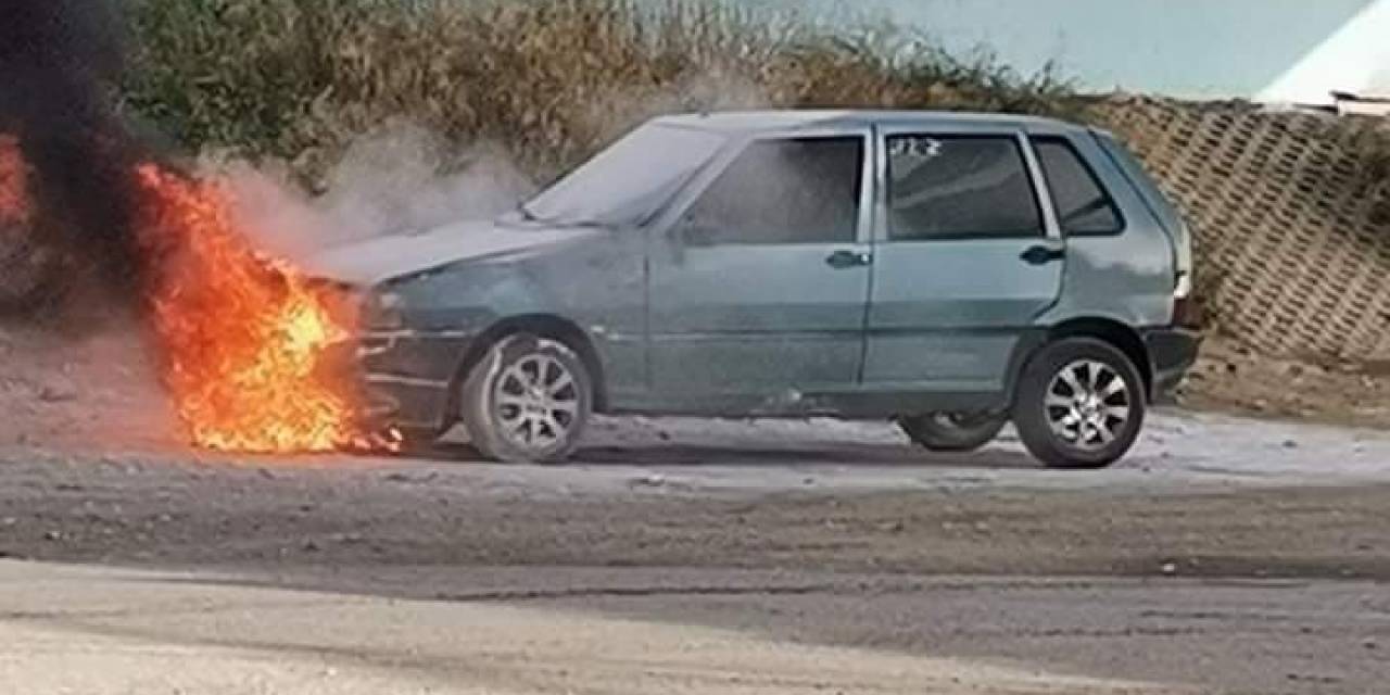 Çalıştırılan Otomobil Alev Aldı