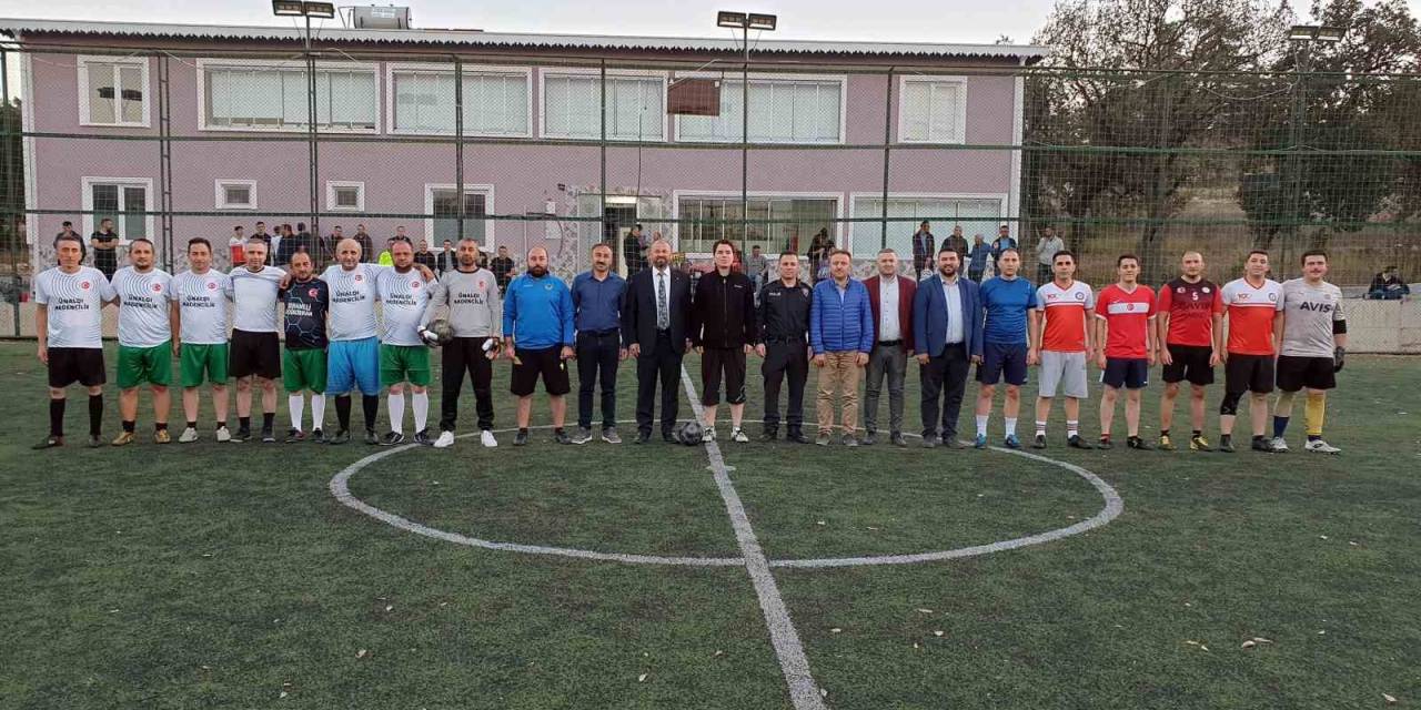 Kaymakamlık Futbol Turnuvası Maçları Başladı