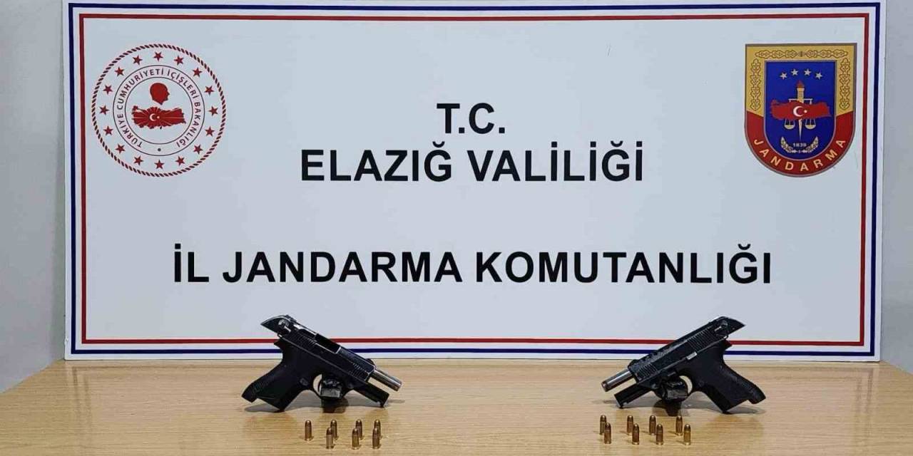 Elazığ’da 2 Adet Ruhsatsız Tabanca Ele Geçirildi