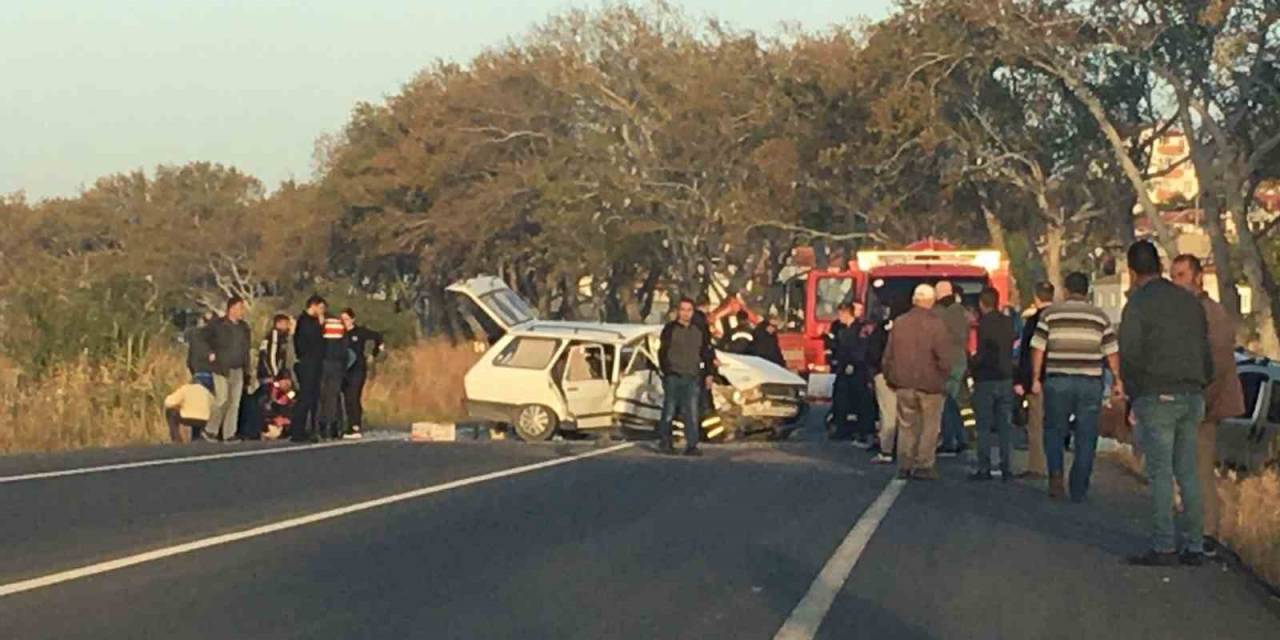 Çanakkale’de Trafik Kazası: 3 Ağır Yaralı