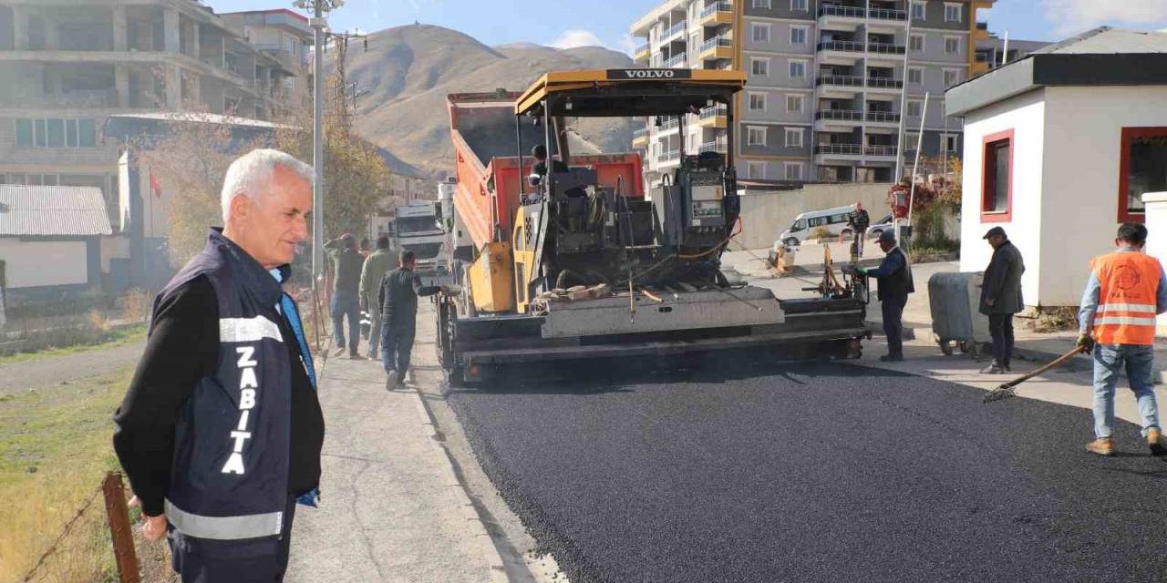 Hakkari Belediyesinden Asfalt Çalışması