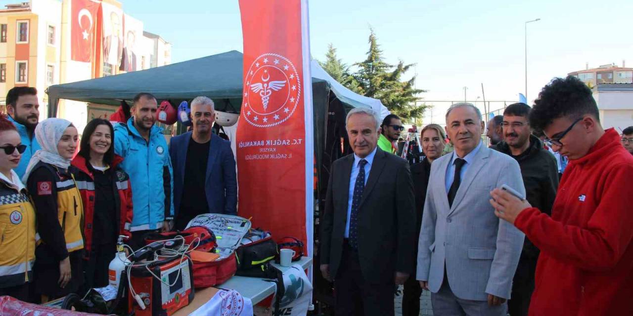 Büyükşehir İtfaiyesi’nden 100. Yıl Tatbikatı