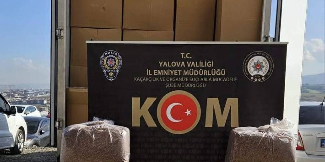 Osman Gazi Köprüsü’nde Durulan Kamyonda Tonlarca Tütün Yakalandı