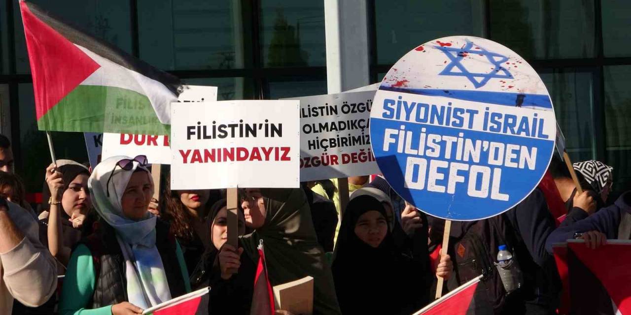 Uşak Üniversitesi Akademisyen Ve Öğrencileri Filistin’de Yaşanan İnsanlık Dramına Sessiz Kalmadı