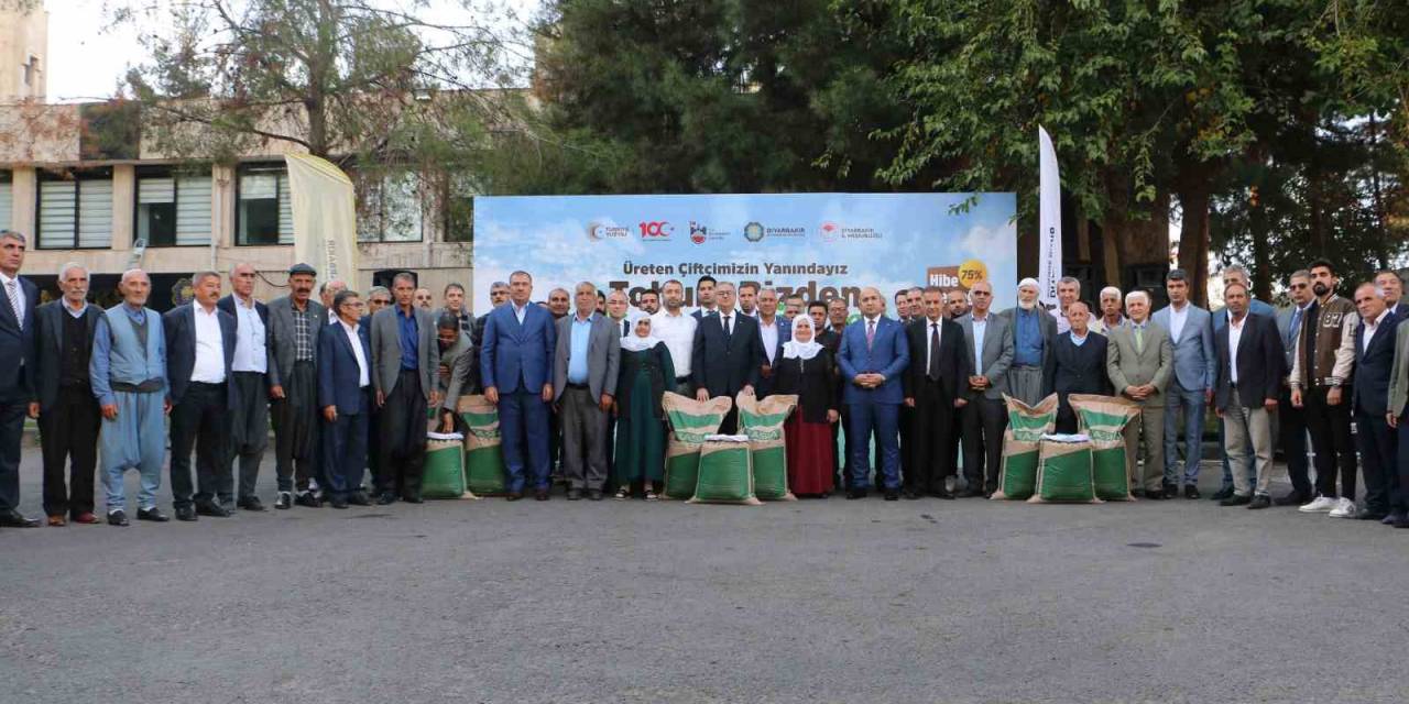 Diyarbakır’da Çiftçilere 13 Milyon Tl Değerinde Kırmızı Mercimek Tohumu Desteği Sağlandı