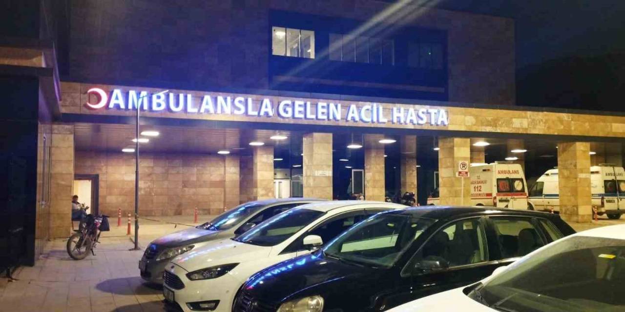 Abisini Vuran Şahsı Ve Babasını Silahla Yaraladı