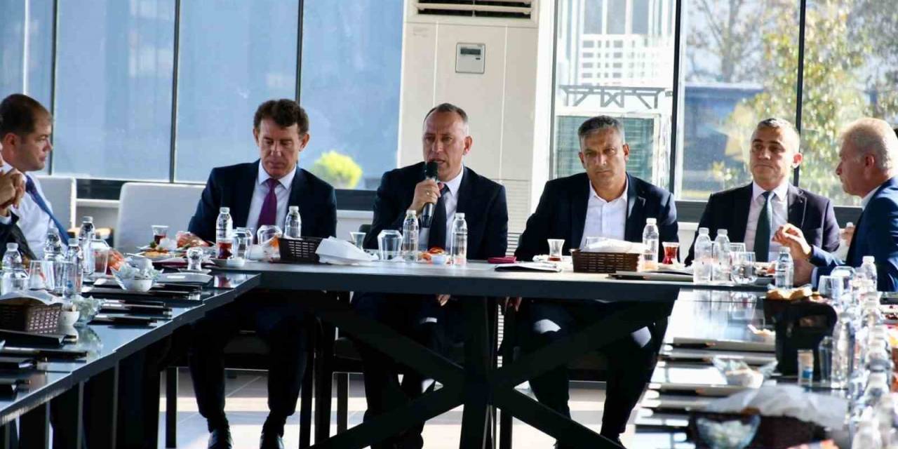 Mahalle Ligi Turnuvası Bilgilendirme Toplantısı Yapıldı