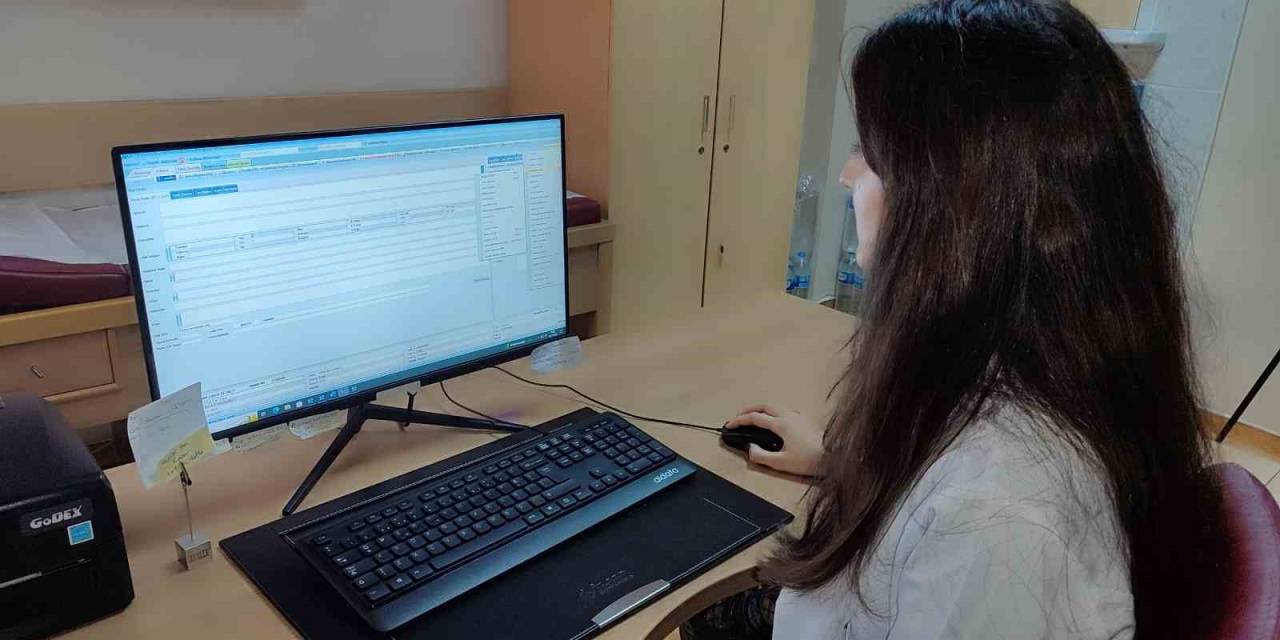 Sedef Hastalığından Düzenli Tedavi İle Kurtulmak Mümkün