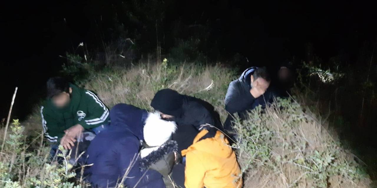 Didim’de 20 Düzensiz Göçmen Ve 2 Organizatör Yakalandı