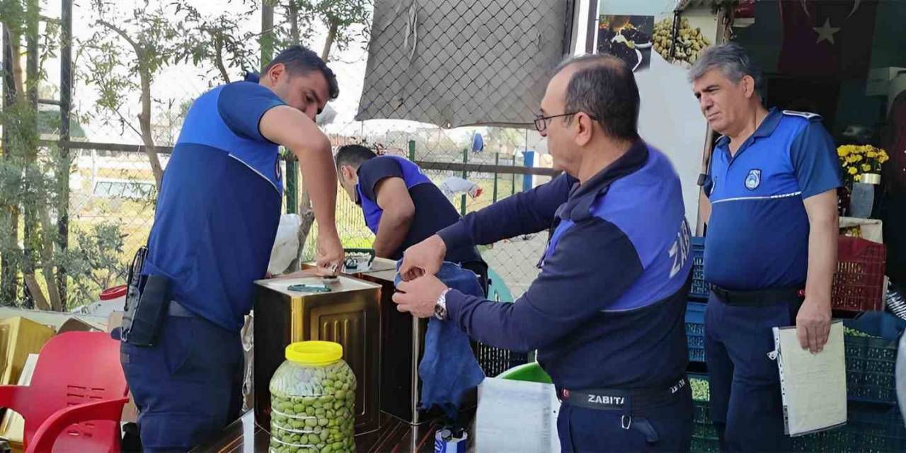 Tarsus’ta 350 Litre Sahte Zeytinyağı Ele Geçirildi