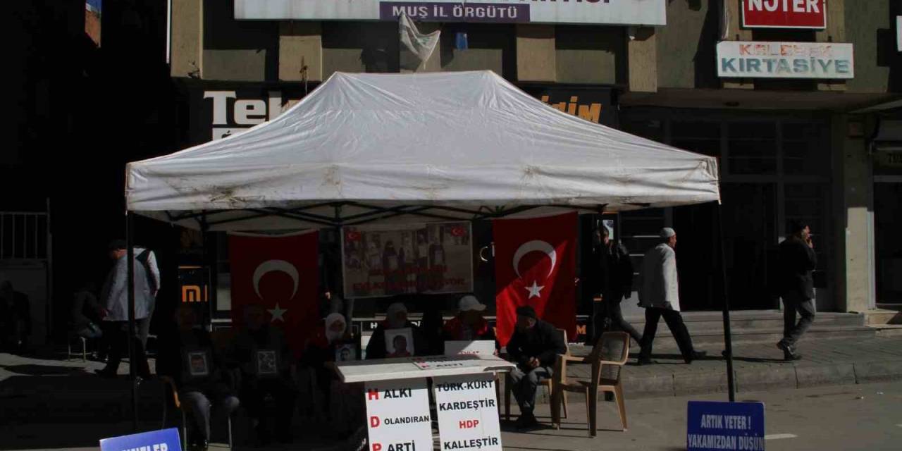 Muşlu Ailelerin Evlat Nöbeti Devam Ediyor