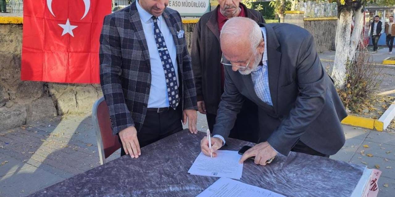 Muş’ta ‘Bağımsız Yaşam Merkezi’ İçin İmza Kampanyası Düzenlendi