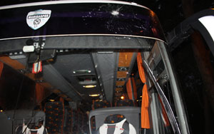 Manisaspor takım otobüsüne taşlı saldırı