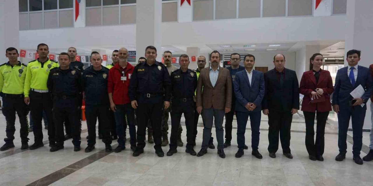 Edirne Emniyet Müdürü Ve Personeli Kan Ve Kök Hücre Bağışı Yaptı