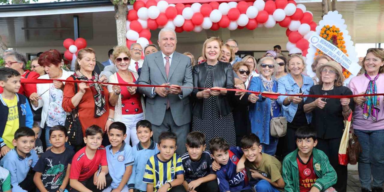 Efeler’de 13’üncü Kitap Kafe Kardeşköy Mahallesi’nde Açıldı