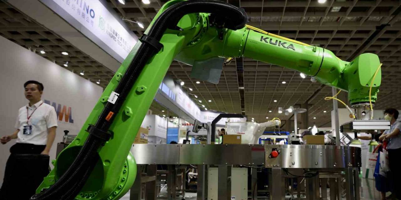 Güney Kore’de Bir Kişi “Robot Kol” Tarafından Öldürüldü