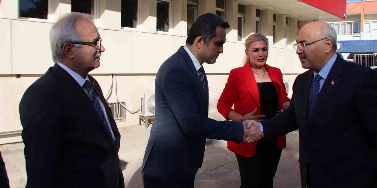 Vali Köşger: "Kozan’a Son Dönemlerde Devasa Yatırımlar Yapıldı"