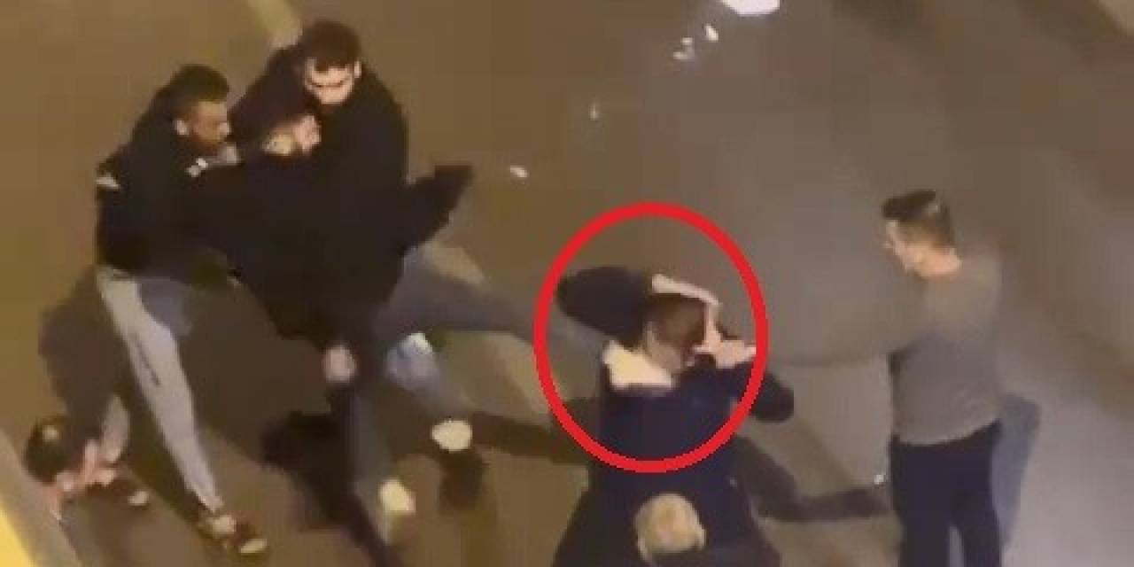 Kavga Ettiği Kişinin Yüzüne Uçan Tekme Attı... O Anlar Kamerada