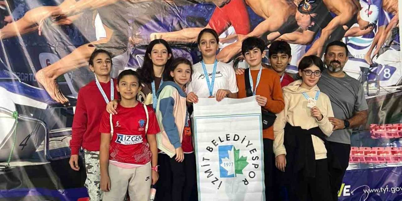 İzmit Yüzücülerden Yeni Başarı