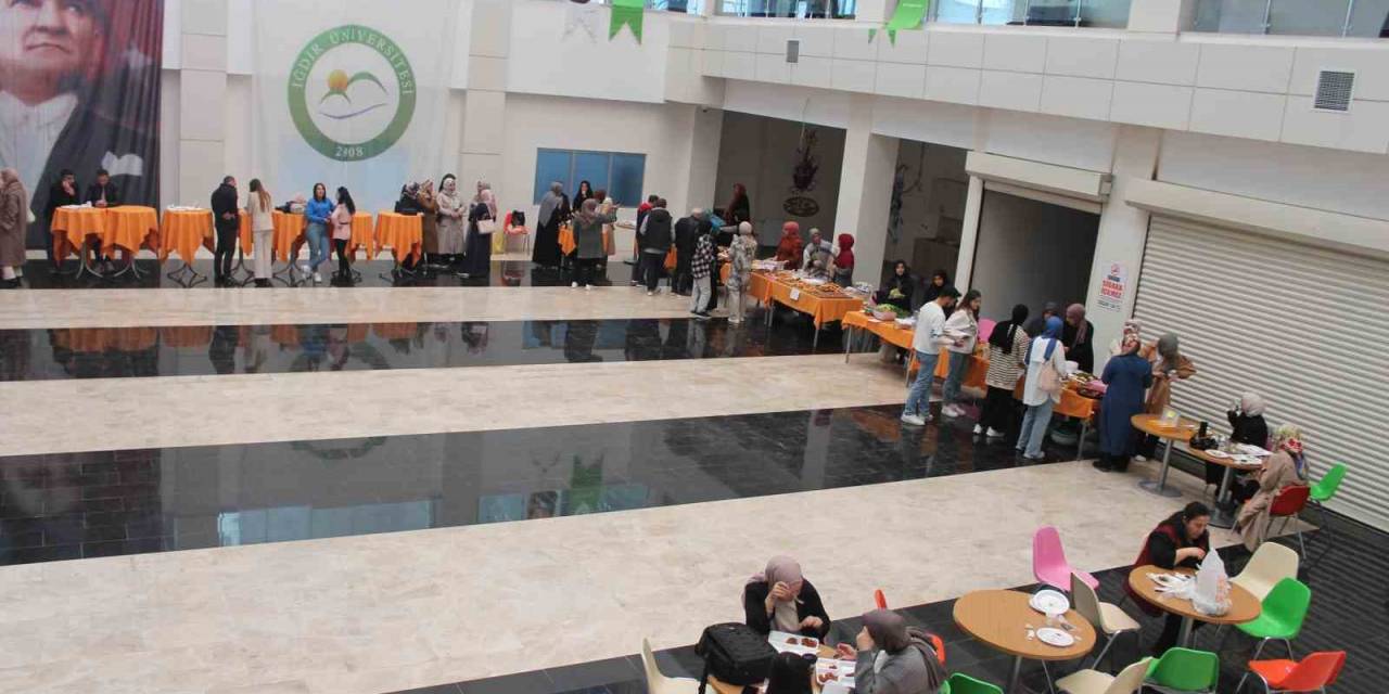 Iğdır Üniversitesi’nden Filistin’e Yardım Panayırı