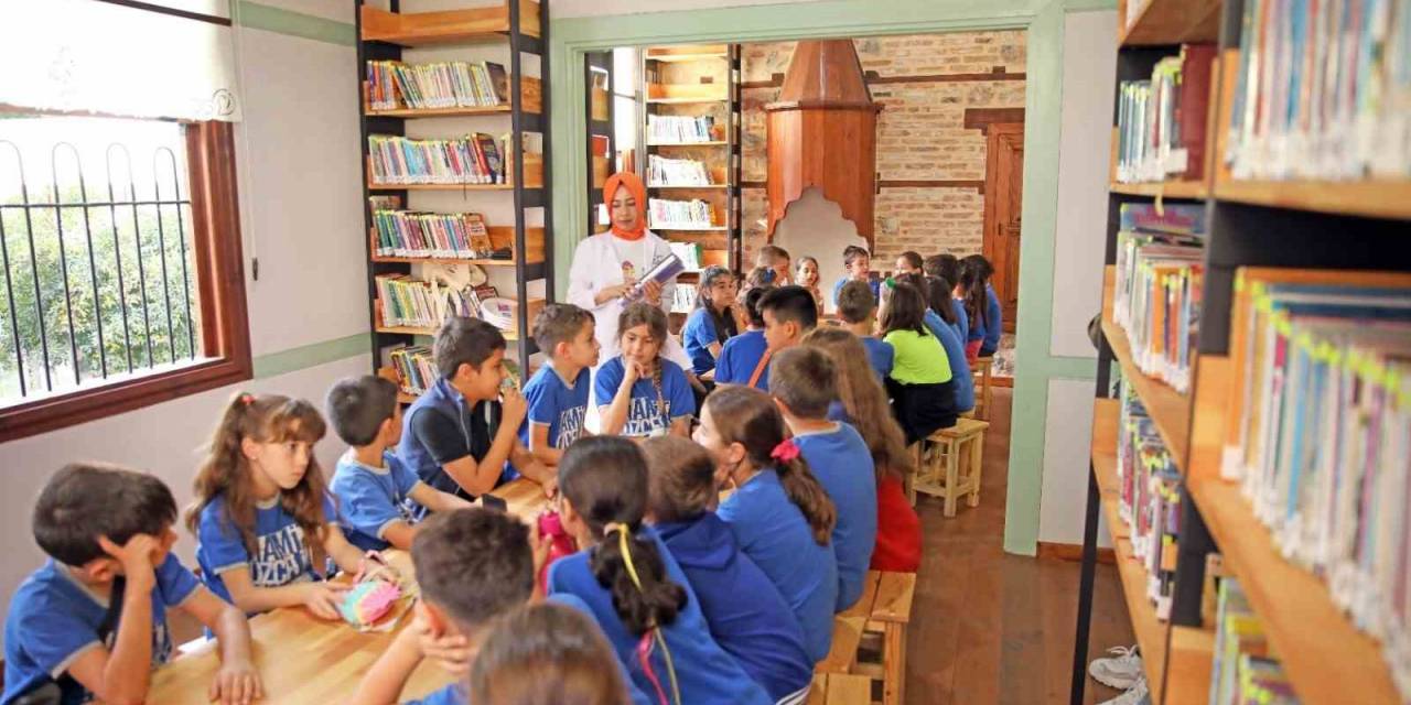 Alanya Belediyesi Ebeveyn, Çocuk Atölyesi Ve Çocuk Kütüphanesi’ne Ziyaretçi Akını