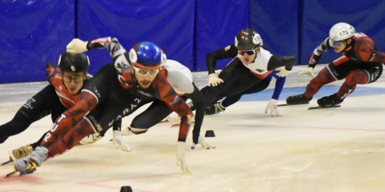 Erzurum’da Buzda Heyecan Başladı