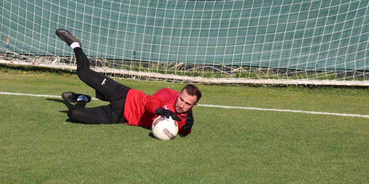 Afyonspor, Nazilli Belediyespor Hazırlıklarını Sürdürüyor