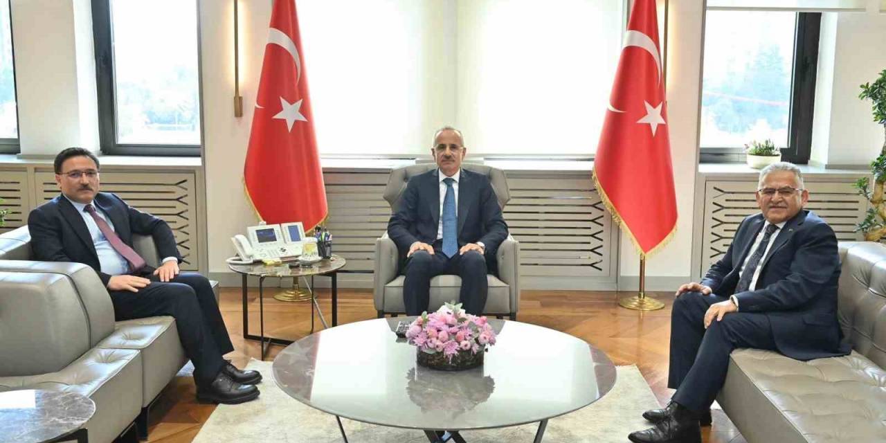 Vali Çiçek Ve Başkan Büyükkılıç’tan Bakan Uraloğlu’na Ziyaret