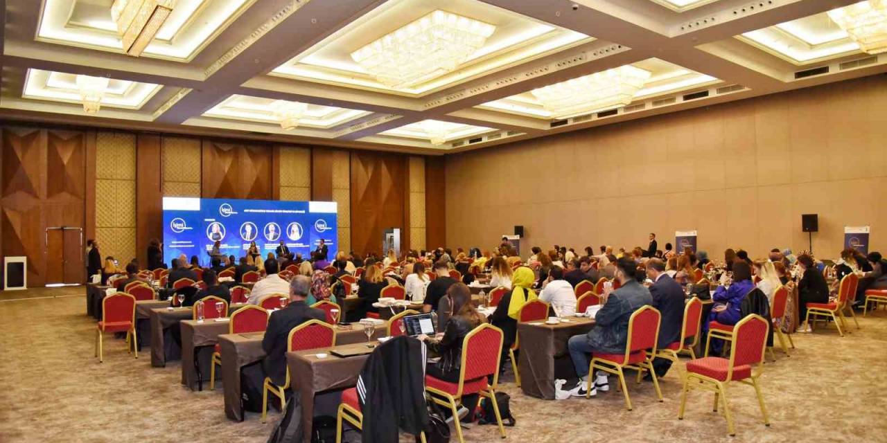 Ünverdi, “Afet Dönemlerinde Tedarik Zinciri Yönetimi Ve Güvenliği” Panelinde Konuştu