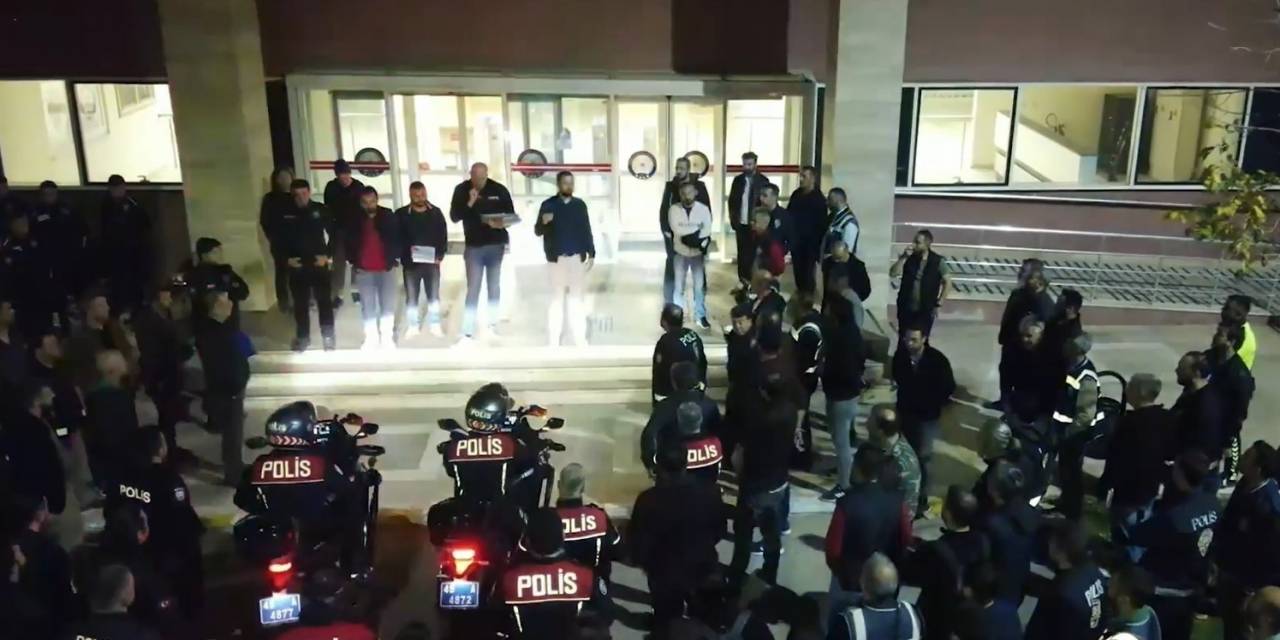 Manisa’da Aranan 71 Şahıs Eş Zamanlı Operasyonlarla Yakalandı