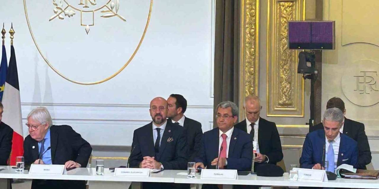 Macron’dan Gazze’de Çatışmalara “İnsani Ara” Verilmesi Çağrısı