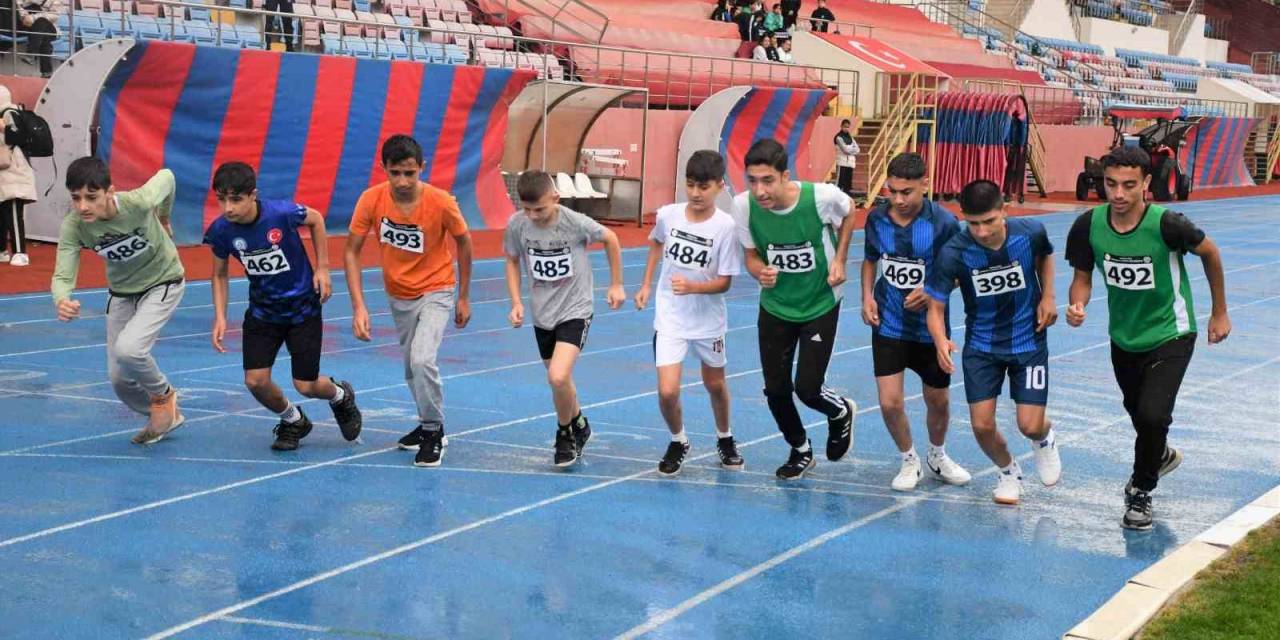 Atatürk İçin Koştular