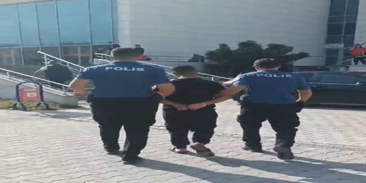 Oto Hırsızı Çöp Konteynerin İçinde Saklanırken Yakalandı