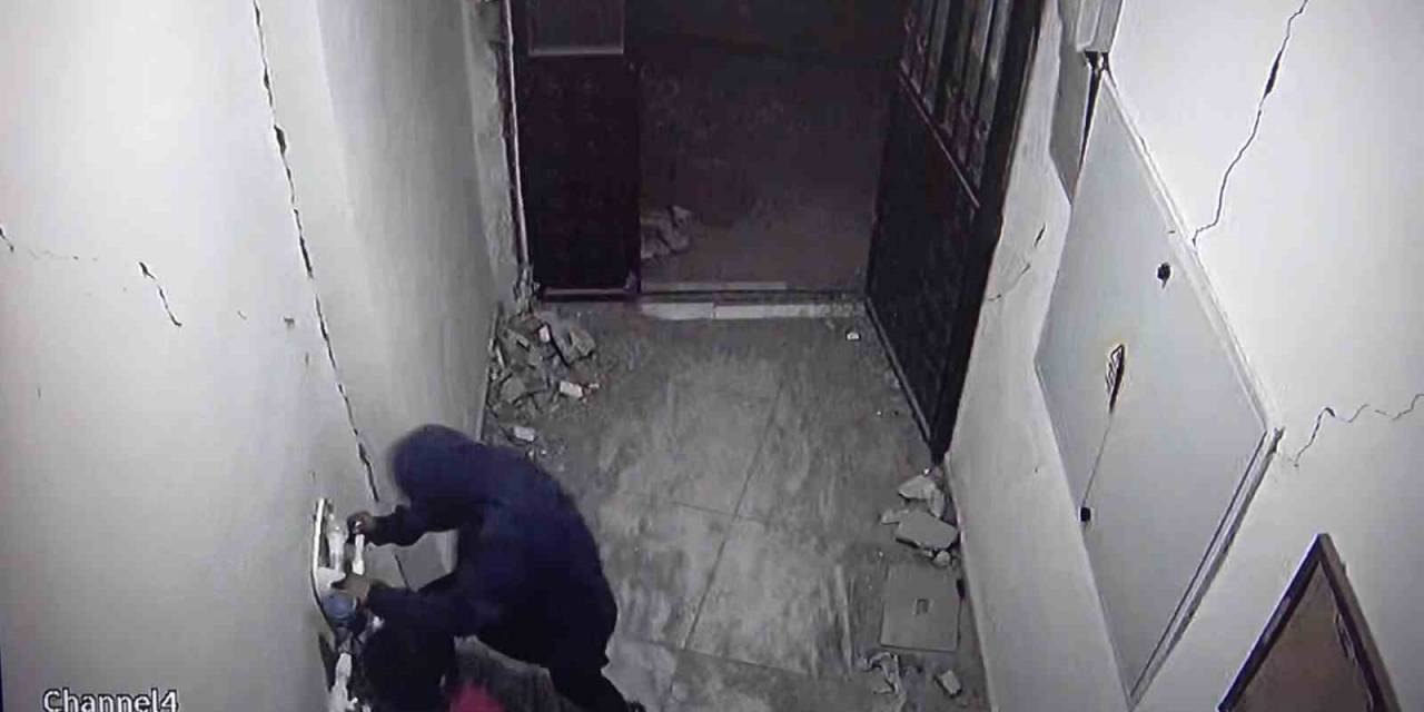 Su Sayaçlarını Saniyeler İçerisinde Çaldılar