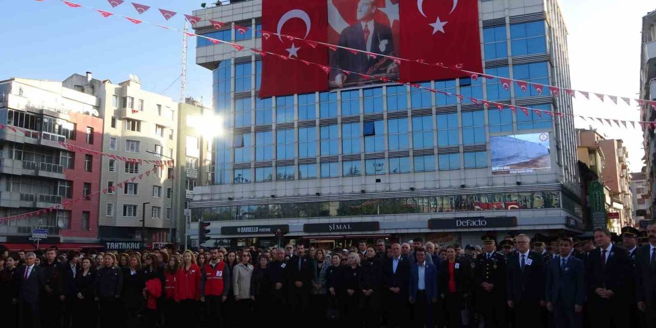 Atatürk, Vefatının 85. Yıldönümünde Uşak’ta Anıldı