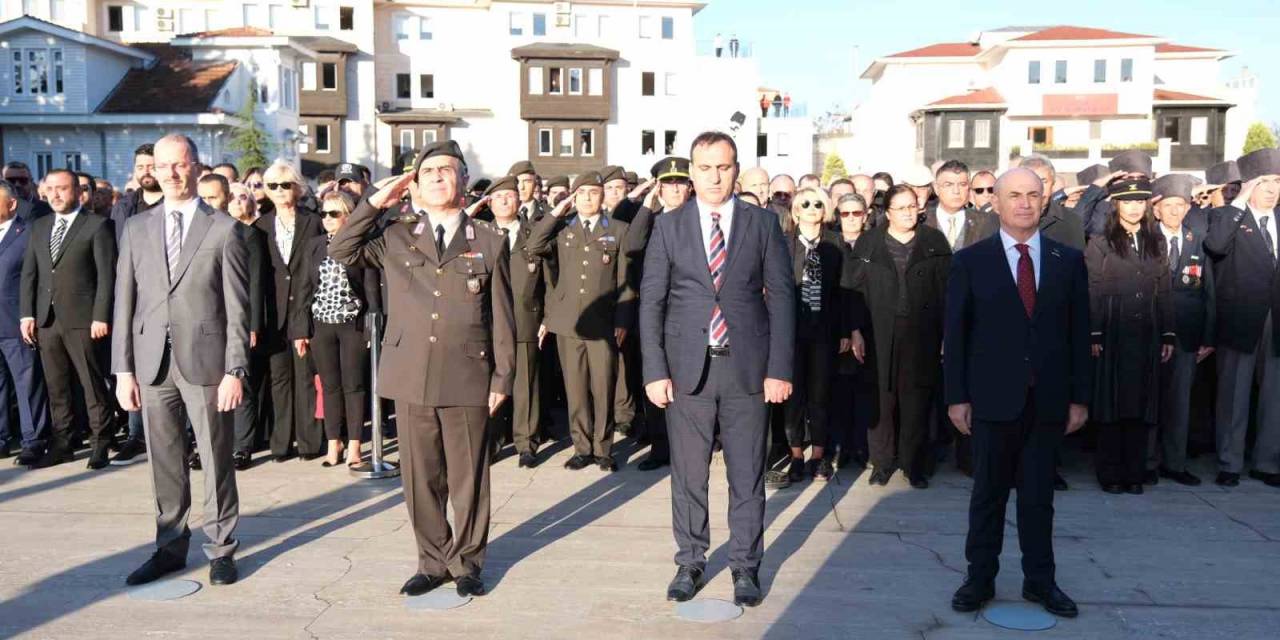 Büyükçekmece’de Atatürk’ü Anma Töreni Düzenlendi