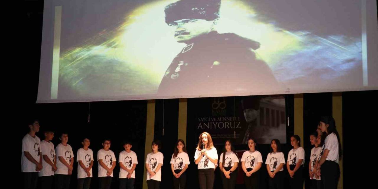 Ahlat’ta 10 Kasım Atatürk’ü Anma Programı