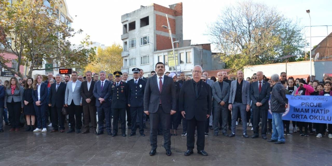 Gömeç Atatürk’ü Vefatının 85. Yılında Özlemle Andı