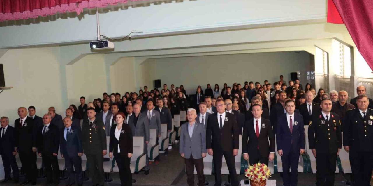 Sungurlu’da 10 Kasım Atatürk’ü Anma Programı Düzenlendi