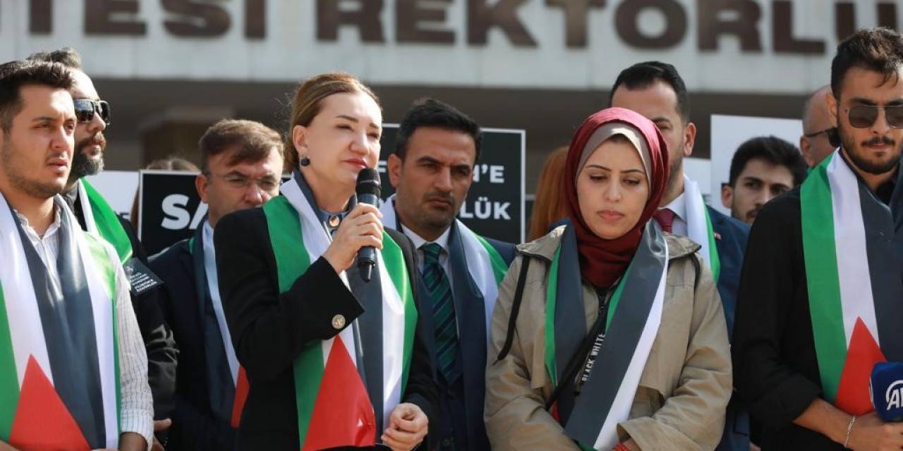 Deü, İsrail Mallarını Boykot Ediyor