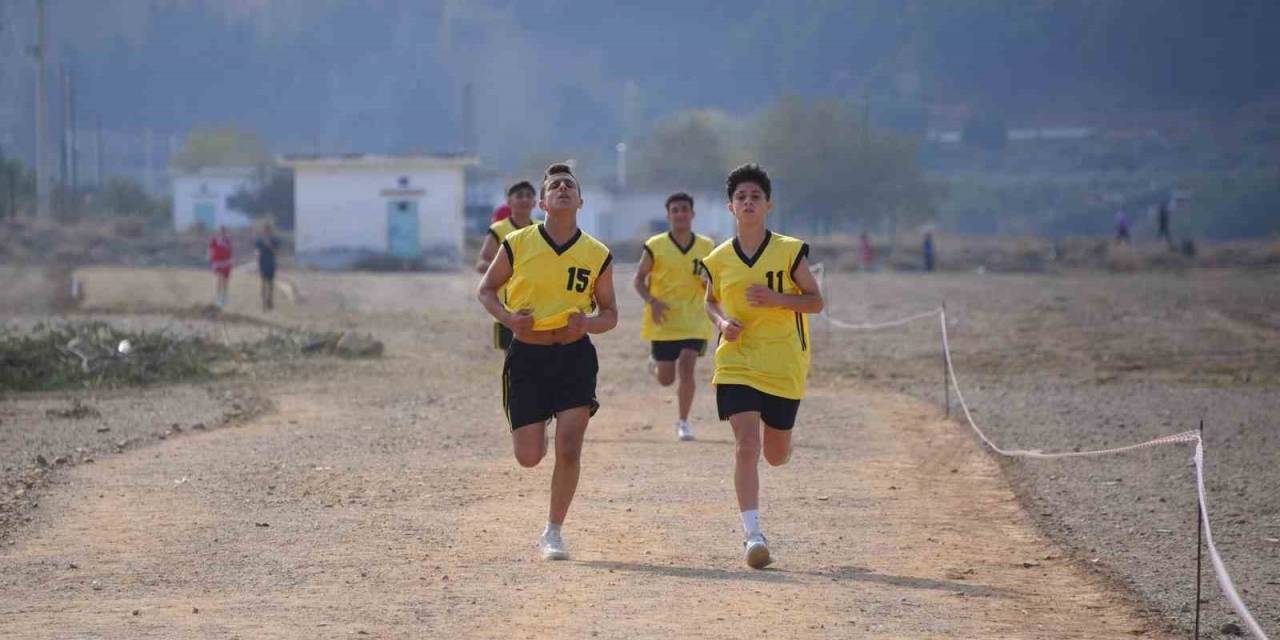 Atatürk İçin Koştular