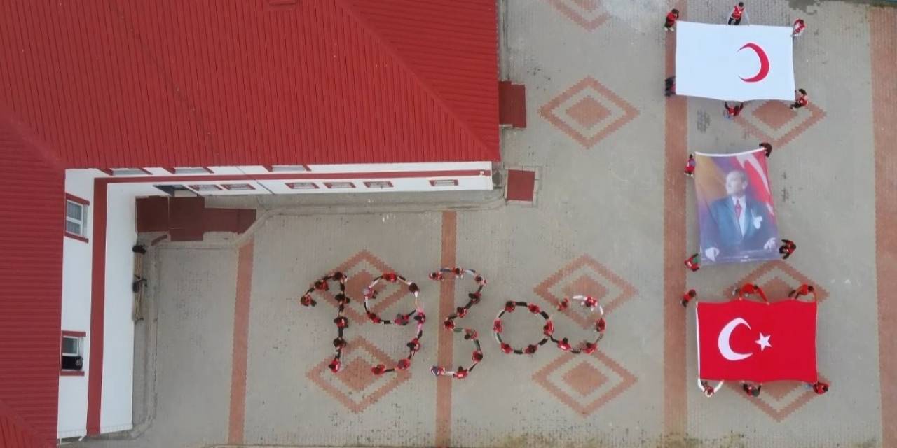 Gönüllülerin Oluşturduğu Koreografi Büyük Beğeni Topladı