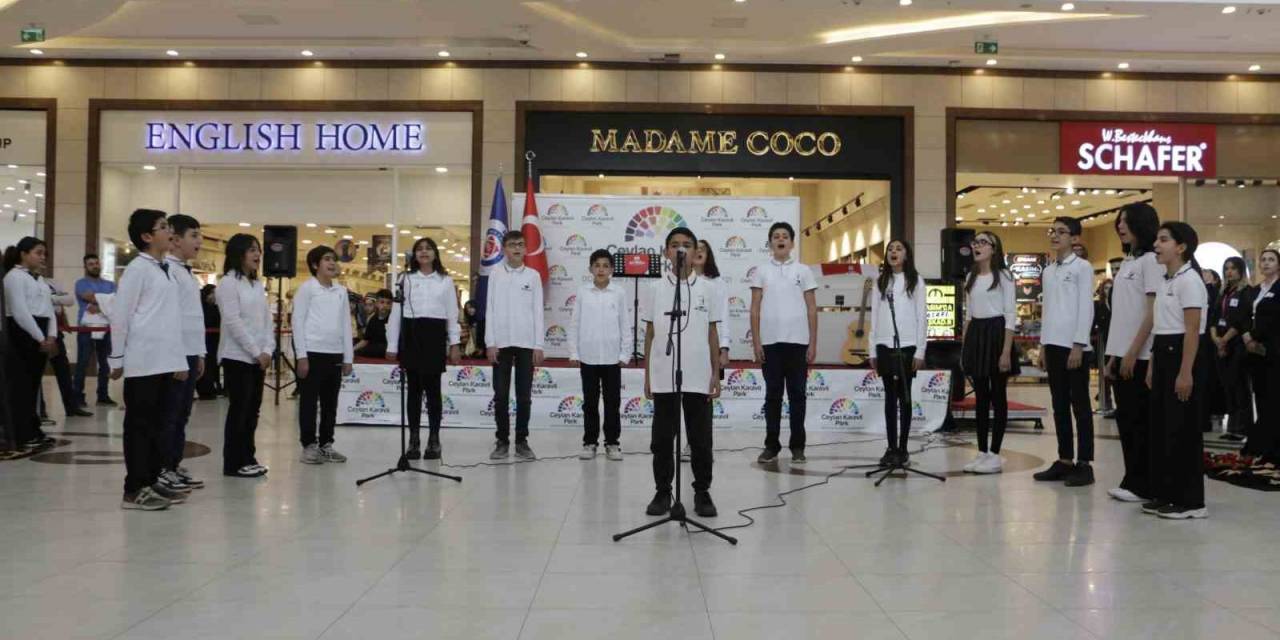 Ceylan Karavil Park’ta 10 Kasım Atatürk’ü Anma Etkinliği