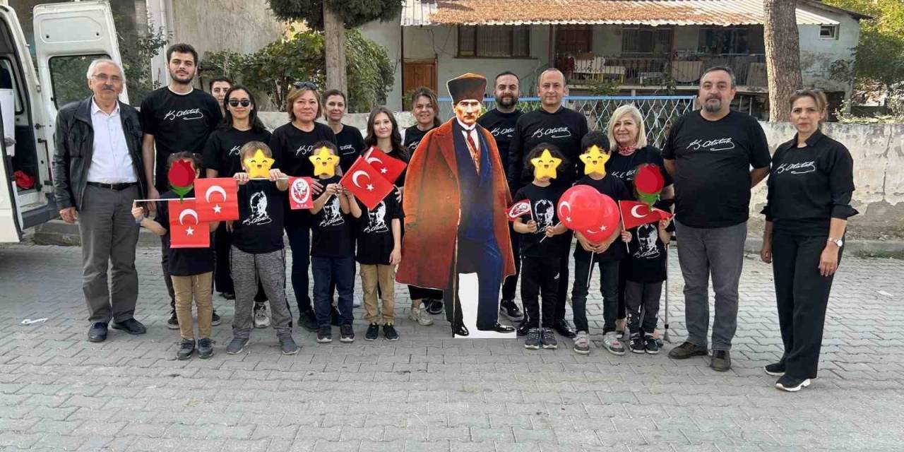Çocuklara Atatürk Sevgisi Aşılandı