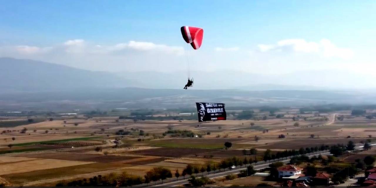 Duyduğu Özlemi Göklere Taşıdı